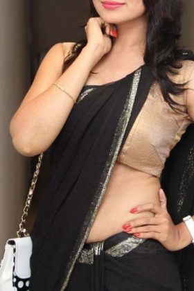 photo de femme qui pose nue Sonal Dixit